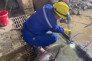 盐城地下室伸缩缝堵漏施工视频